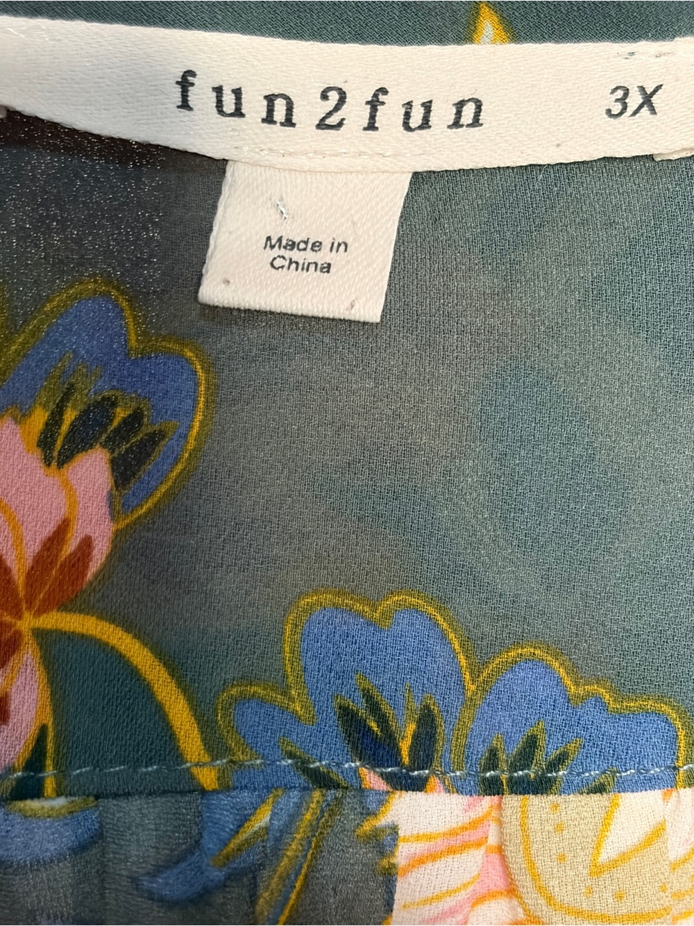 fun 2 fun Green Floral Blouse